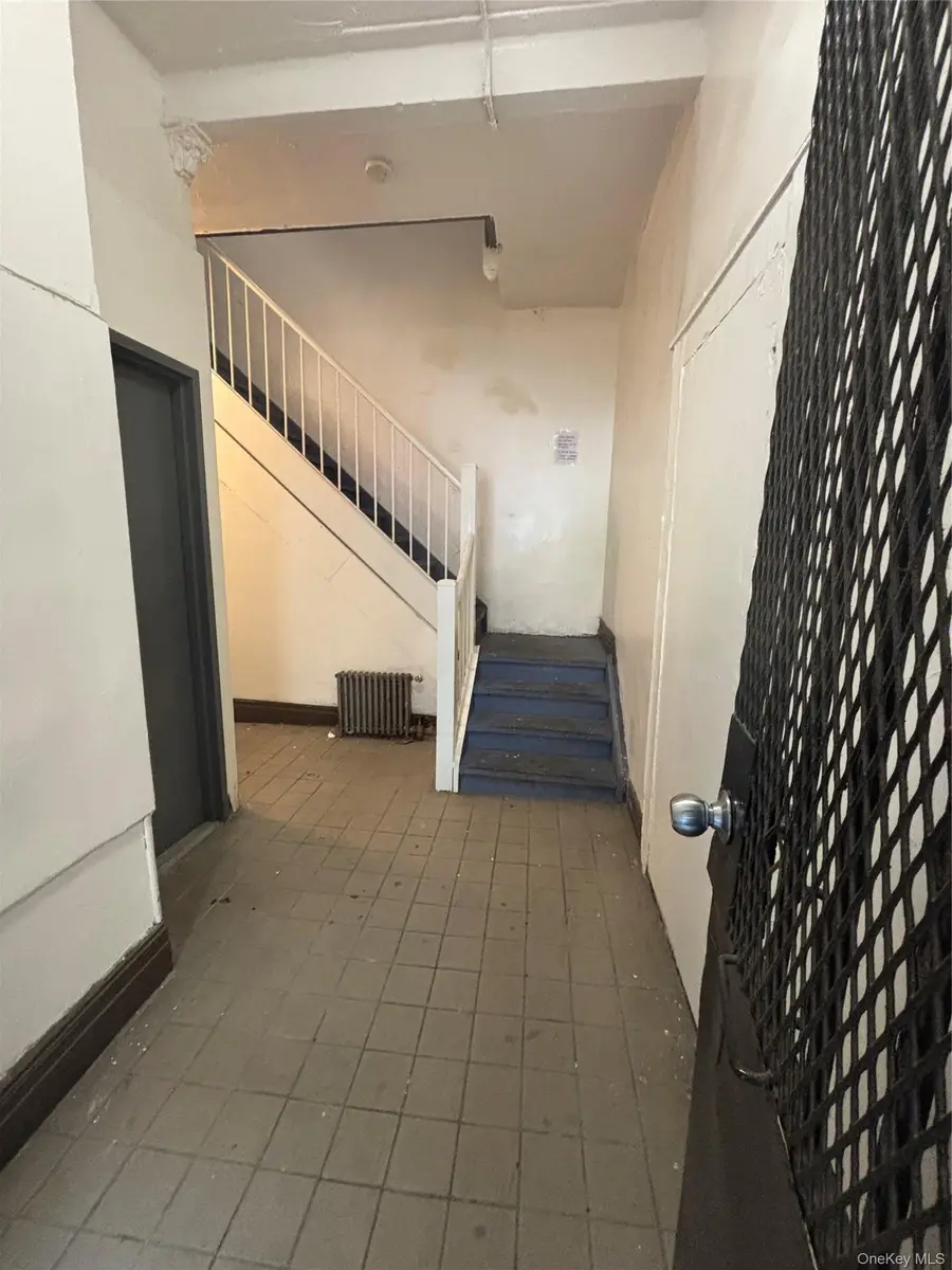 735 Knickerbocker Avenue, Brooklyn, NY 11221 - #3