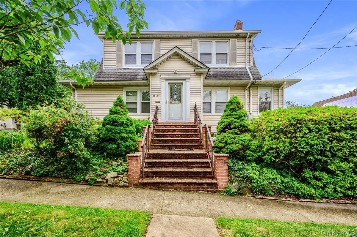 4634 Iris Lane, Great Neck, NY 11020 - #1