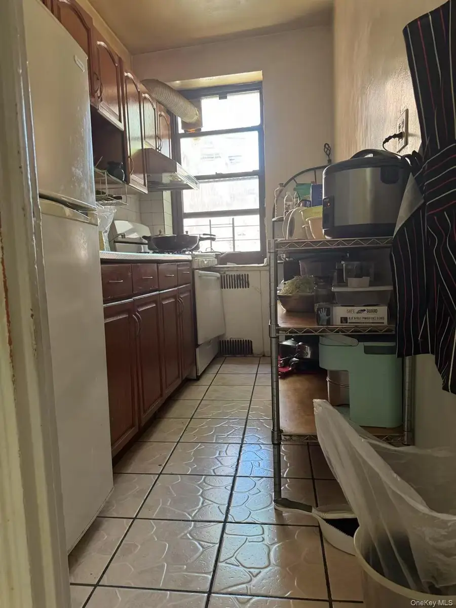 83-06 Vietor Avenue #3B, Elmhurst, NY 11373 - #2