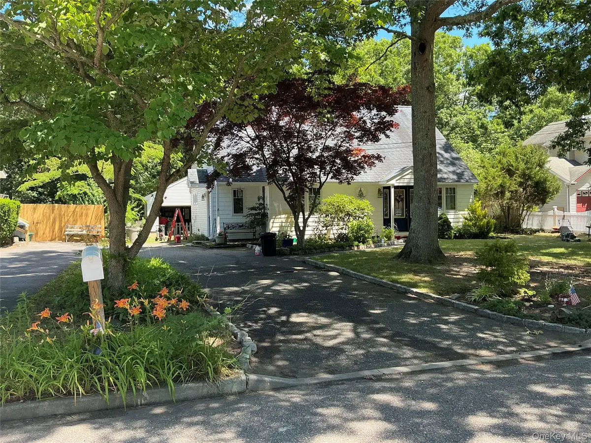 125 Keller Drive, Mastic, NY 11950 - #1