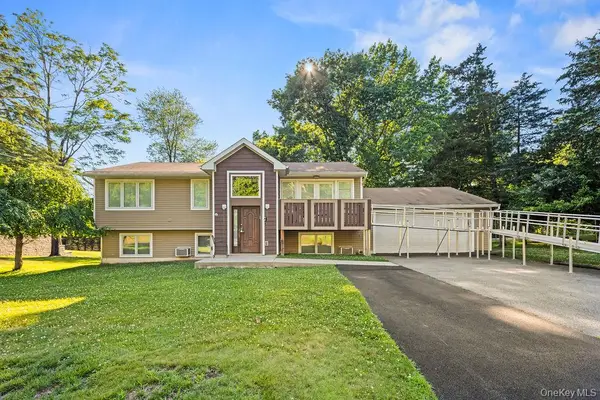 31 Beckett Court, Spring Valley, NY 10977