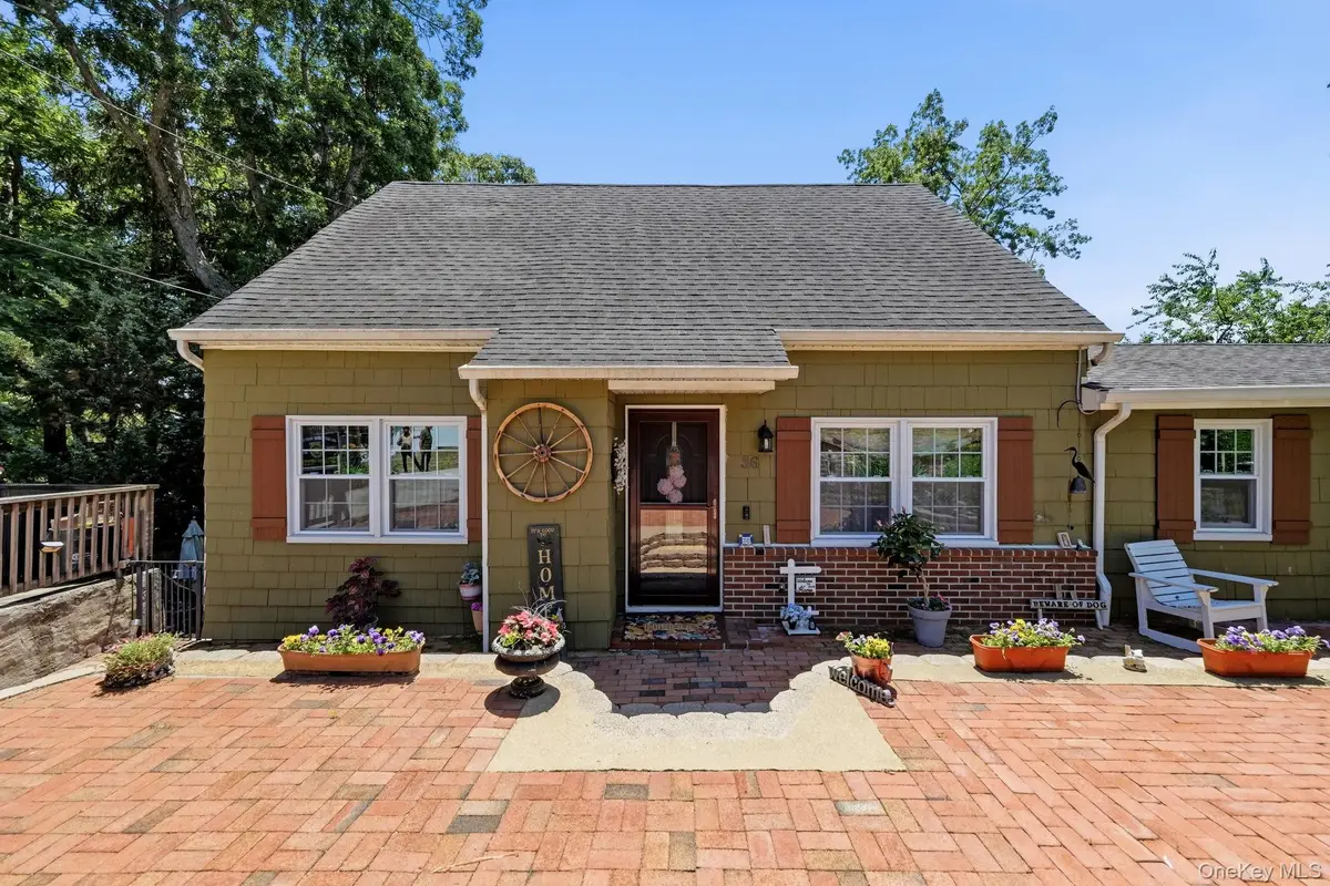 36 Sayville Road, Sound Beach, NY 11789 - #1