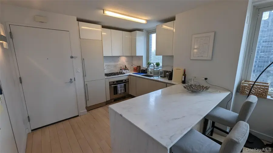 322 W 57th Street #37H, Manhattan, NY 10019 - #2