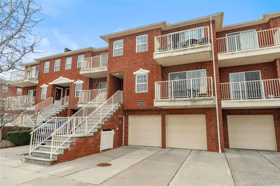 12206 Powells Cove Boulevard #132, College Point, NY 11356 - #2
