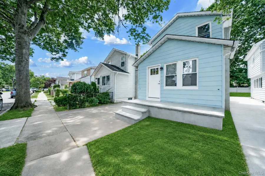 532 Washington Avenue, West Hempstead, NY 11552 - #3