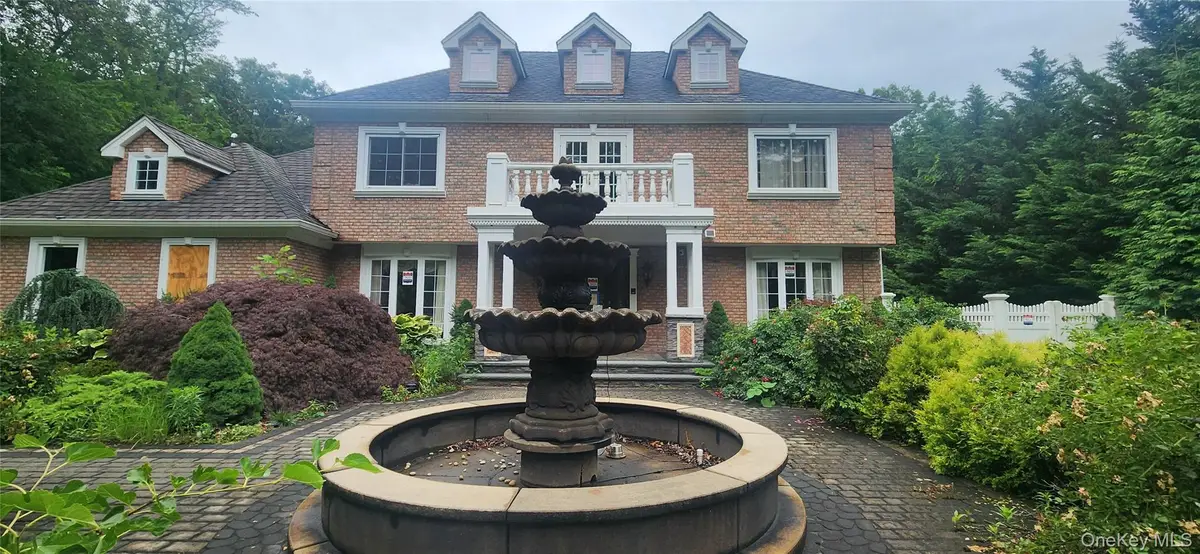 7 Arista Court, Dix Hills, NY 11746 - #1