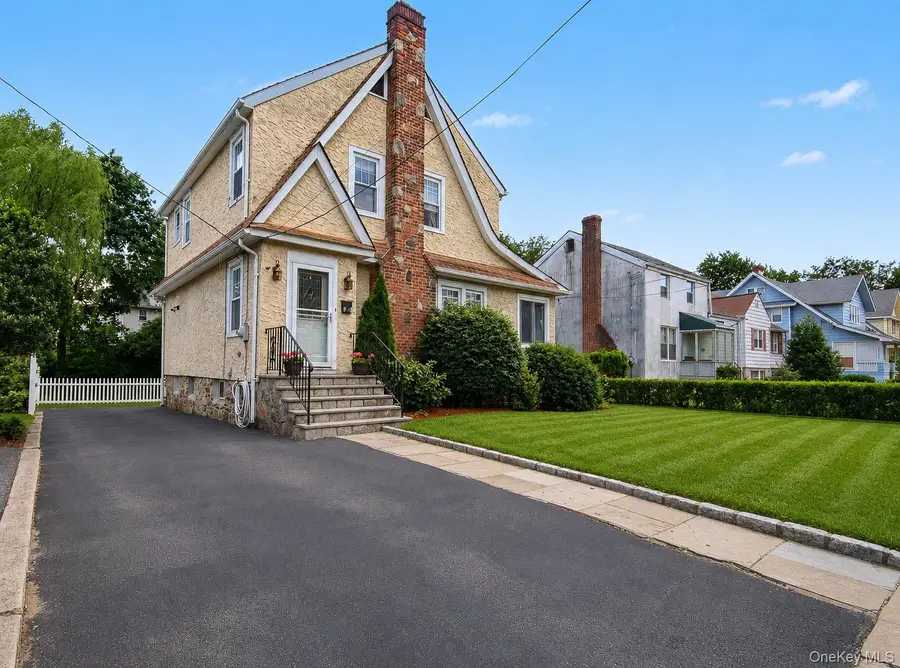 31 Brookdale Avenue, White Plains, NY 10603 - #3