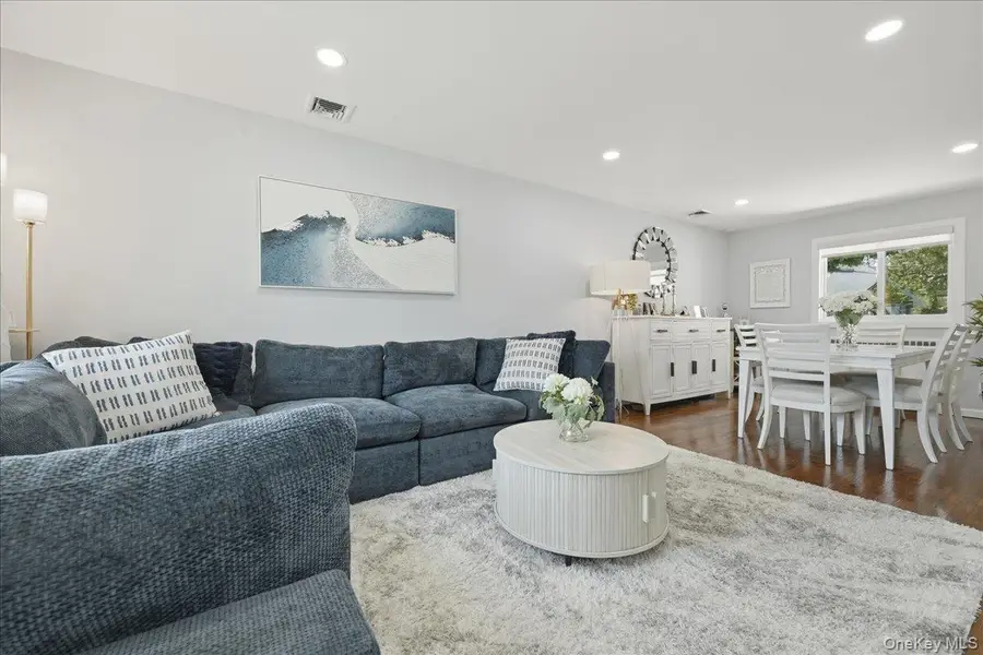 672 Anderson Avenue, Franklin Square, NY 11010 - #3