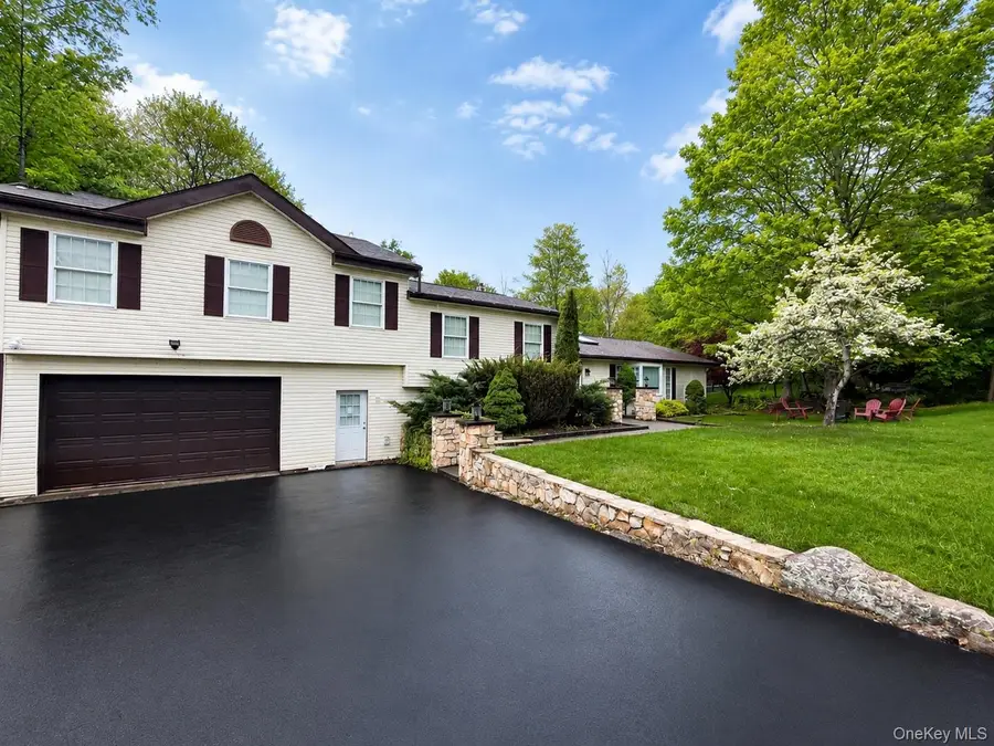 25 Stangel Drive, Woodbourne, NY 12788 - #2