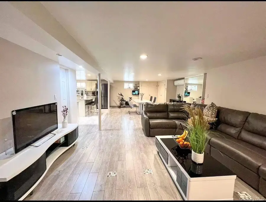 248-50 54ave, Little Neck, NY 11362 - #2