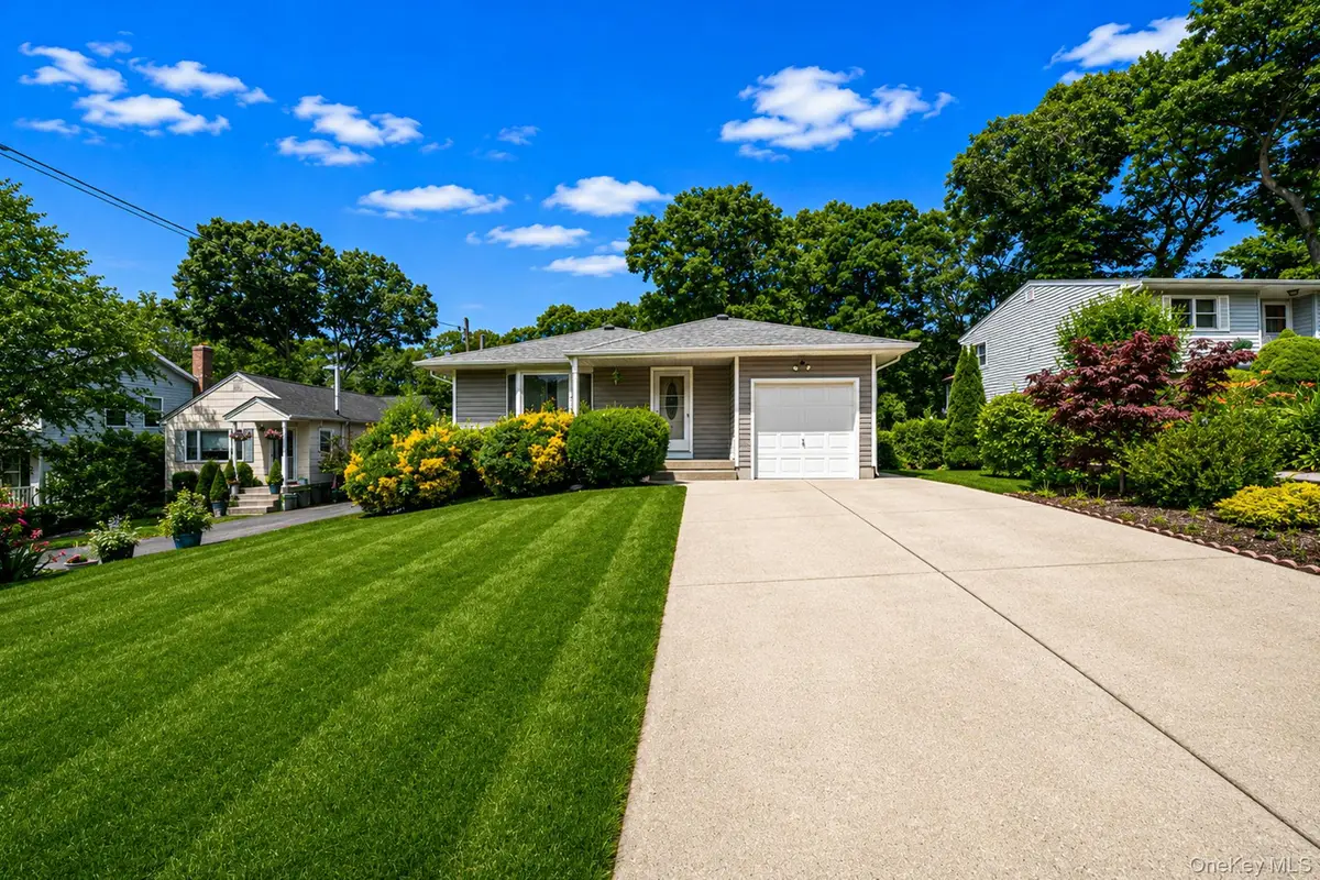 390 Blue Point Road, Farmingville, NY 11738 - #1