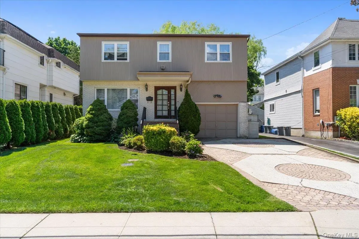 42 North Road, Great Neck, NY 11024 - #1