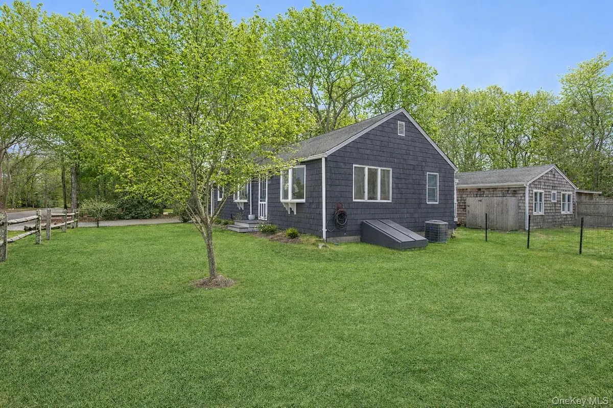 111 Oak Lane, Amagansett, NY 11930 - #1