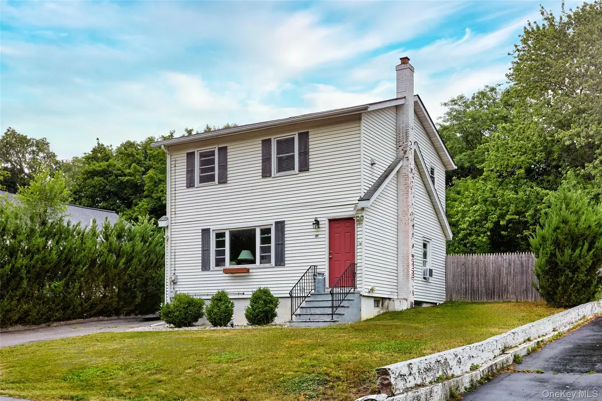 181 N Grand Avenue, Poughkeepsie, NY 12603 - #1