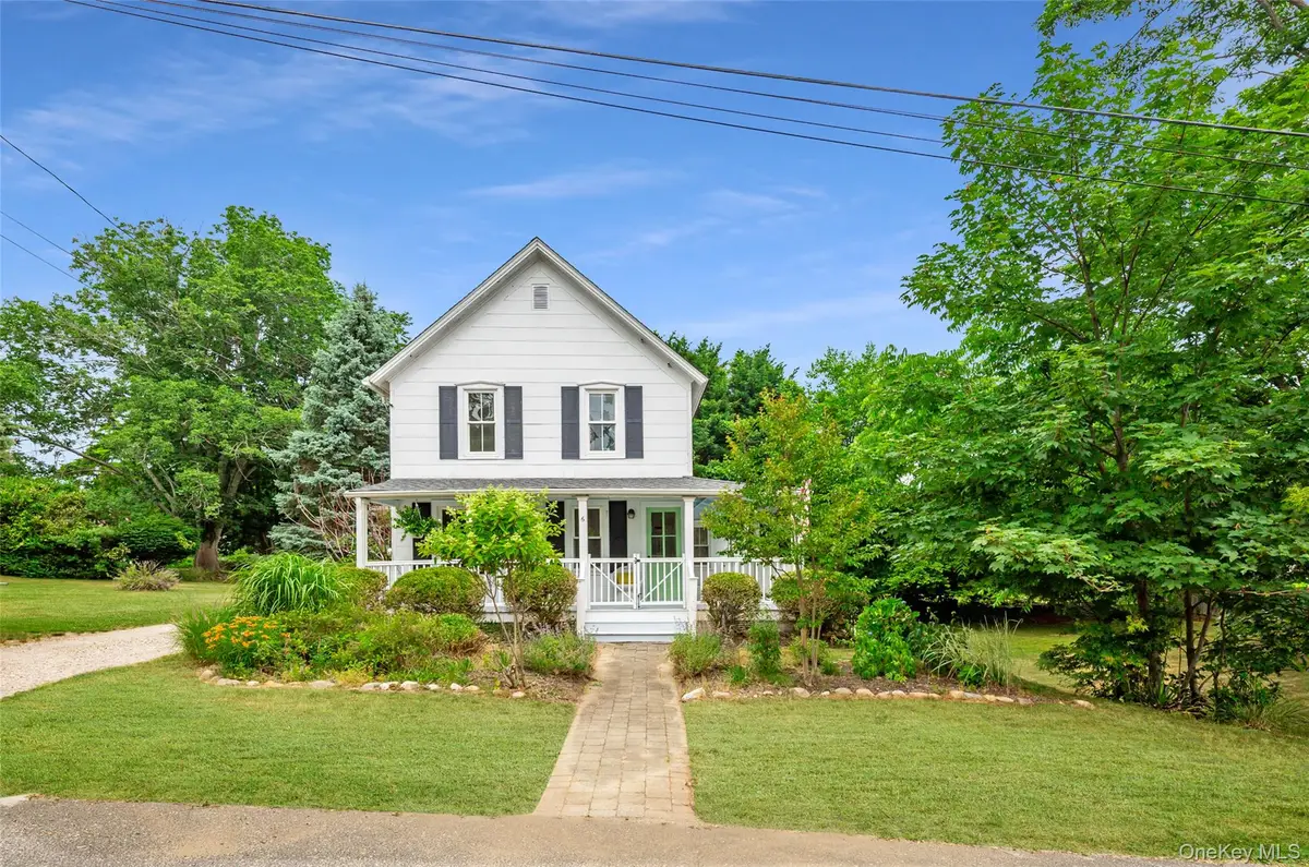 6 Oxford Avenue, Shelter Island, NY 11964 - #1