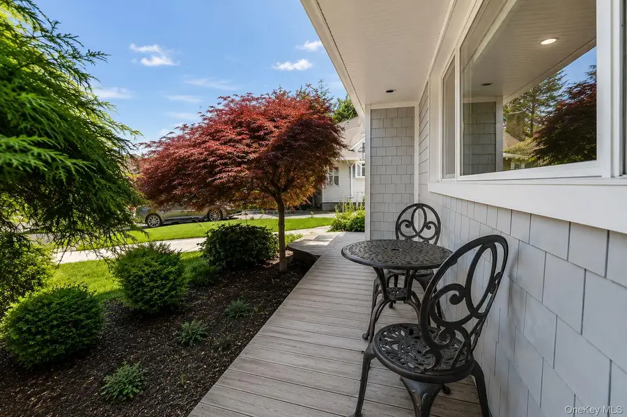 2184 Seneca Drive S, Merrick, NY 11566 - #2