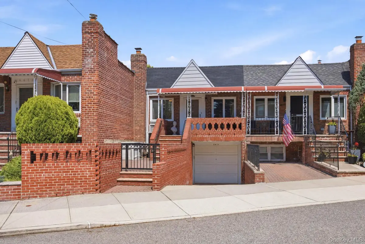 66-15 Gray Street, Middle Village, NY 11379 - #1