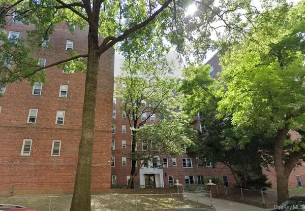 14444 41st Avenue #4C, Flushing, NY 11355