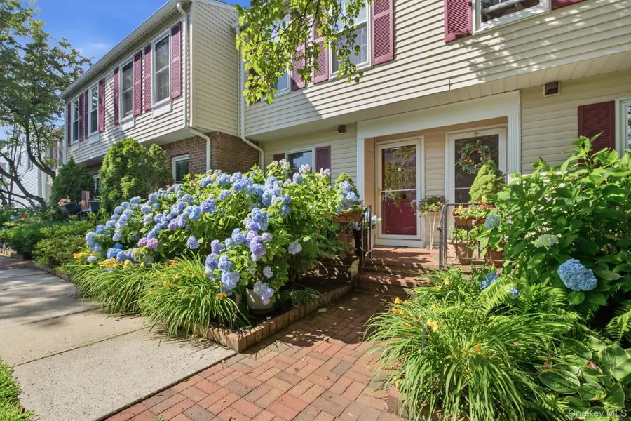 22 Washington Mews #22, Port Chester, NY 10573 - #2