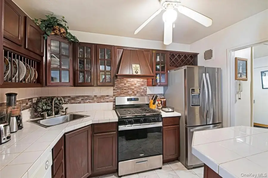 1275 E 51st Street #3B, Brooklyn, NY 11234 - #3