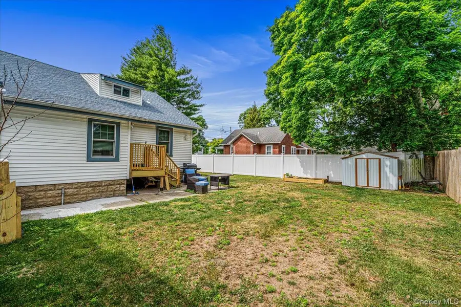 41 Moffitt Boulevard, East Islip, NY 11730 - #3