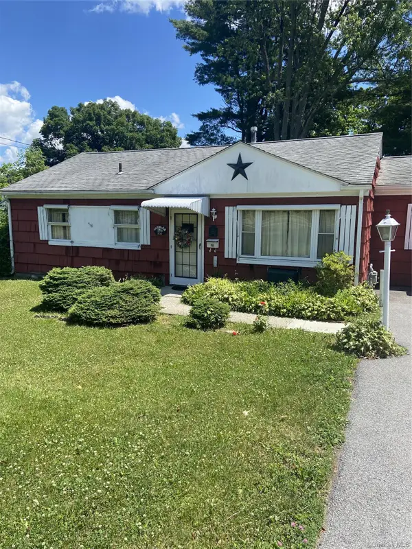 158 Violet Avenue, Poughkeepsie, NY 12601
