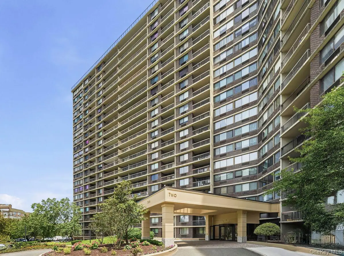 2 Bay Club Drive #6F, Bayside, NY 11360 - #1