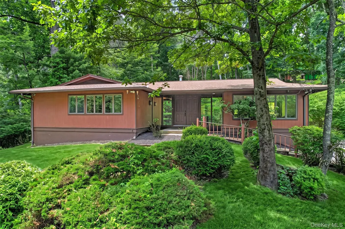 9 Tamarack Lane, Pomona, NY 10970 - #1