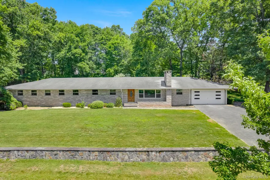 21 Vail Road, Poughkeepsie, NY 12603 - #2