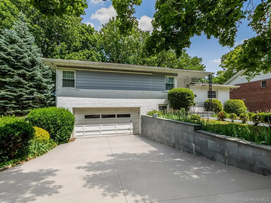 130 La Salle Drive, Yonkers, NY 10710 - #2