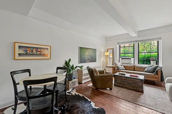192 Garth Road #TM, Scarsdale, NY 10583
