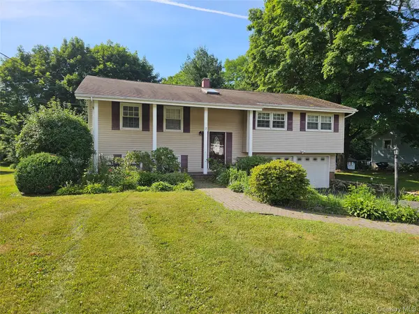 7 Scotchtown Drive, Middletown, NY 10941