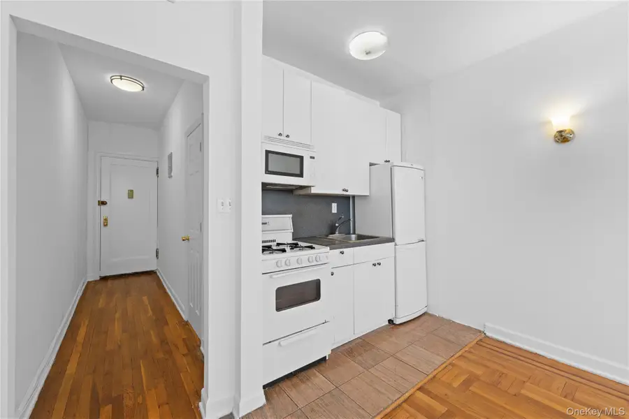 41-41 41st Street #5N, Sunnyside, NY 11104 - #2