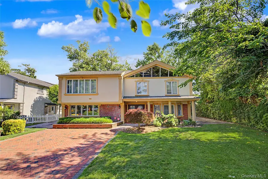 159 South Drive, New Hyde Park, NY 11040 - #2