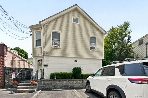542 Commerce Street, Hawthorne, NY 10532