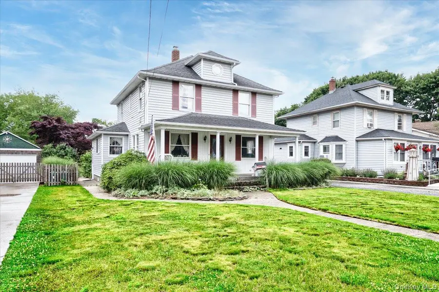 68 Rollstone Avenue, West Sayville, NY 11796 - #2