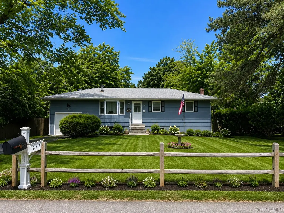 212 Union Avenue, East Patchogue, NY 11772 - #1