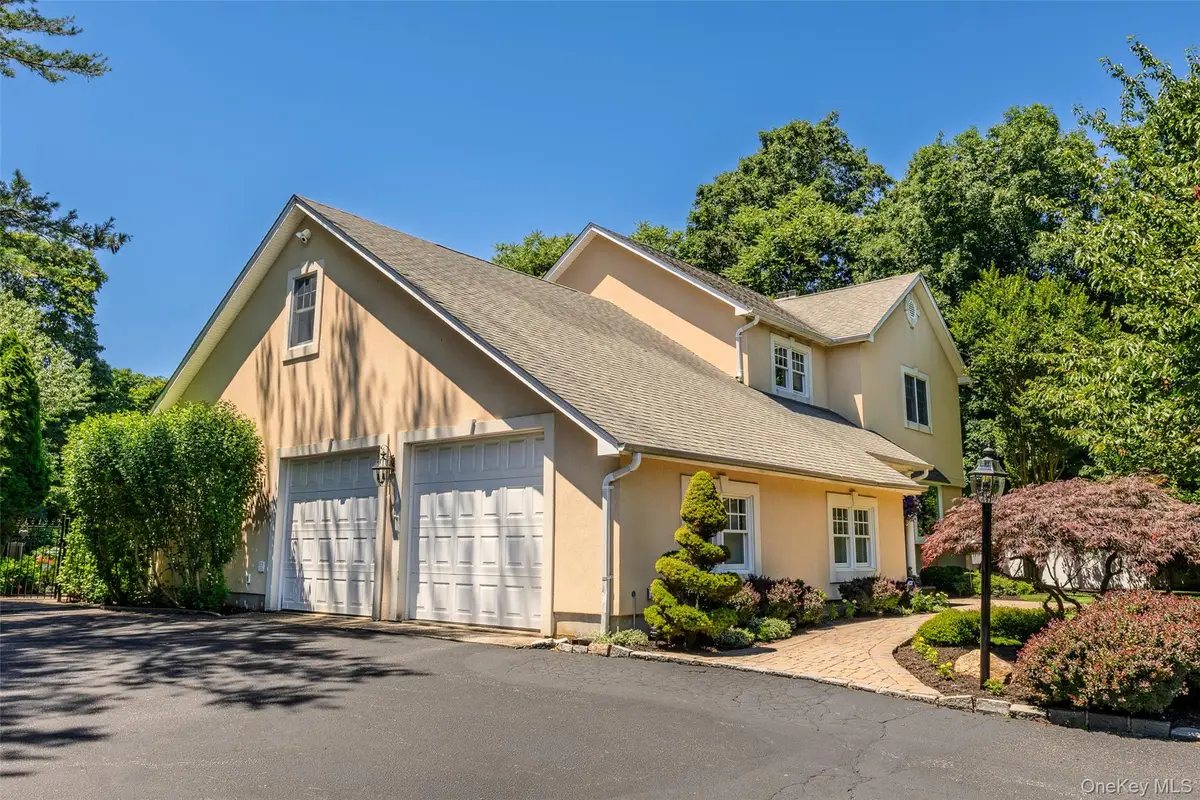 14 Fairway Drive, Port Jefferson, NY 11777 - #1