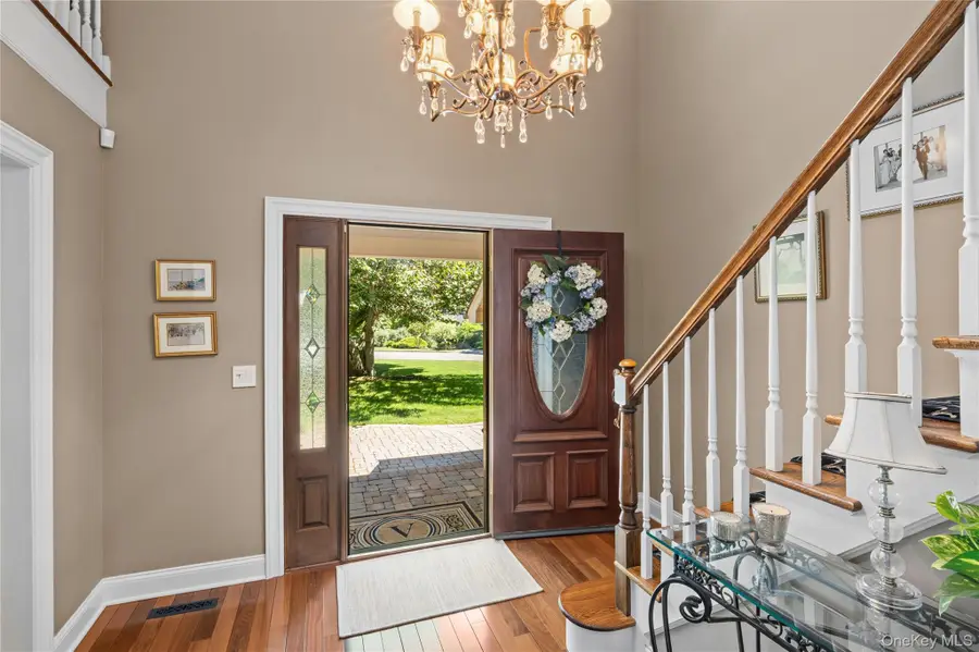 14 Fairway Drive, Port Jefferson, NY 11777 - #3