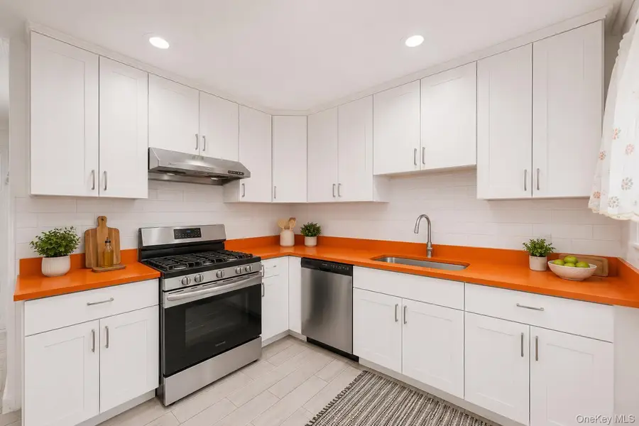 163 Miller Road, Hicksville, NY 11801 - #3