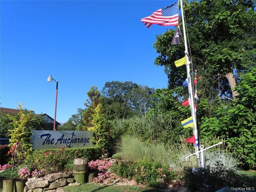 103 Mariners Way, Copiague, NY 11726 - #2