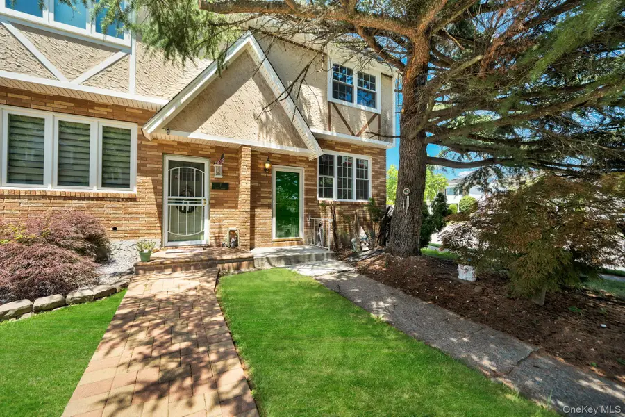 5 Notus Avenue, Staten Island, NY 10312 - #2