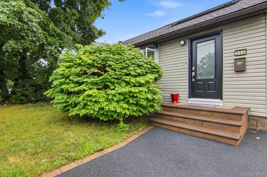114 Davidson Street, Wyandanch, NY 11798 - #3