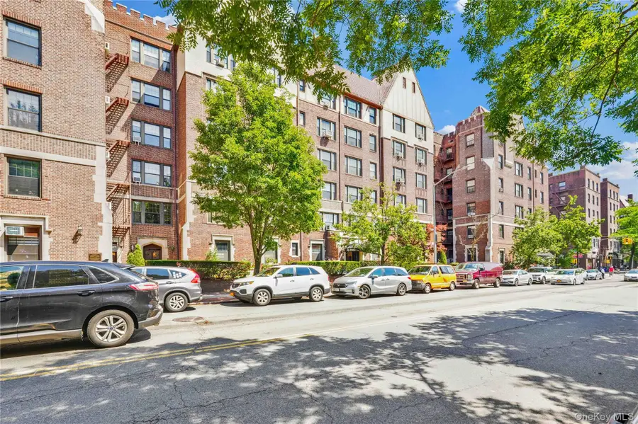 109-14 Ascan Avenue #5A, Forest Hills, NY 11375 - #2