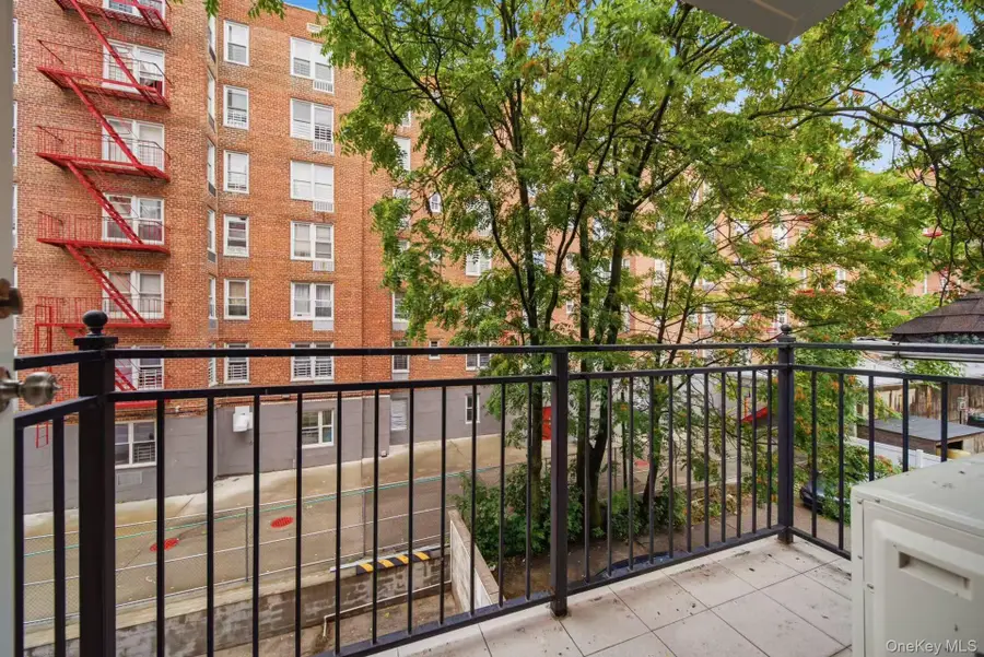 141-15 Cherry Avenue #3C, Flushing, NY 11355 - #3
