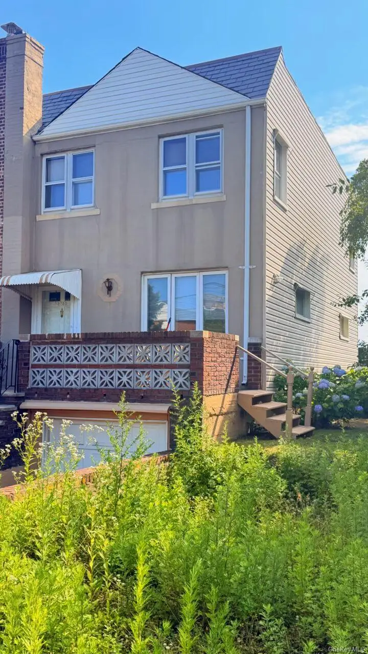 5750 82nd Street, Middle Village, NY 11379 - #2