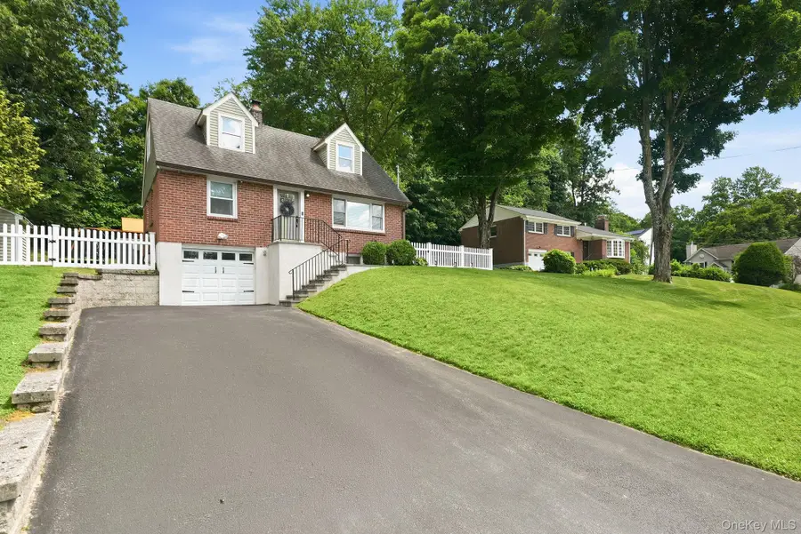 12 Logwynn Lane, Cortlandt Manor, NY 10567 - #3