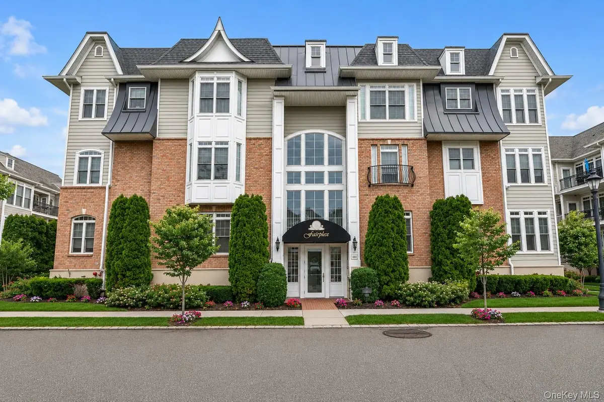 104 Shady Lane, Westbury, NY 11590 - #1