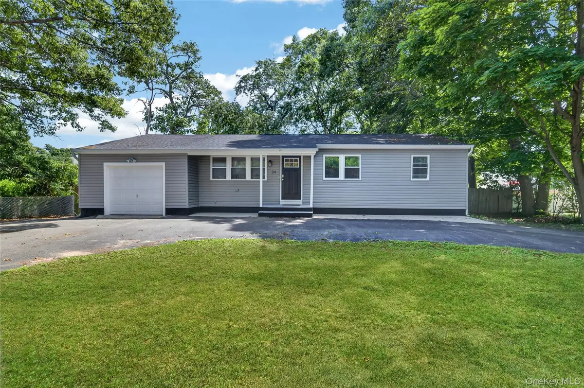 34 Pinetop Drive, Shirley, NY 11967 - #1