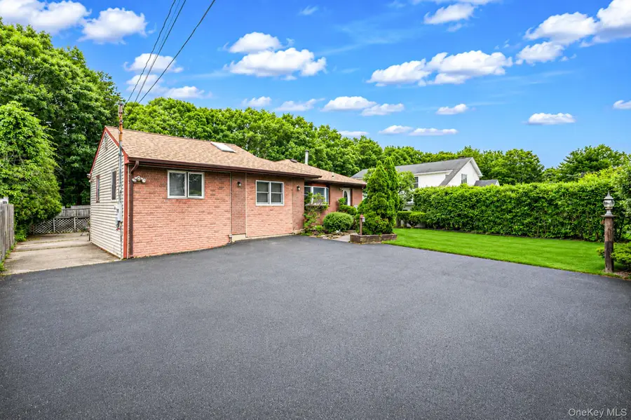 119 Chanel Drive E, Shirley, NY 11967 - #3